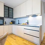 Ruzmarin J Parking Included * 马卡尔斯卡