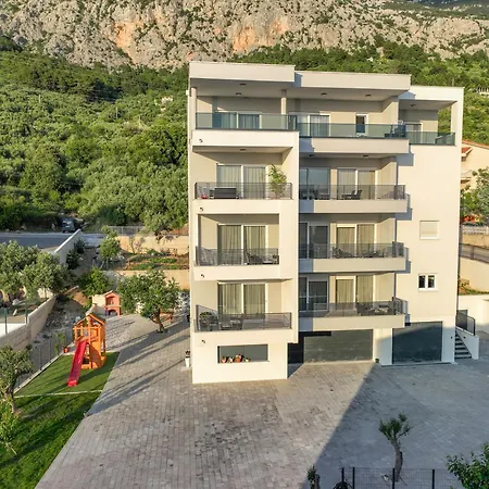 Apartment Ruzmarin J Parking Included