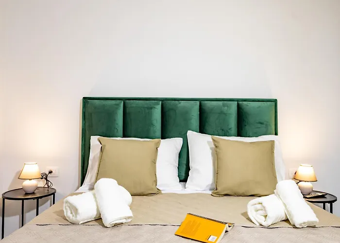 Apartment Ruzmarin J Parking Included Makarska