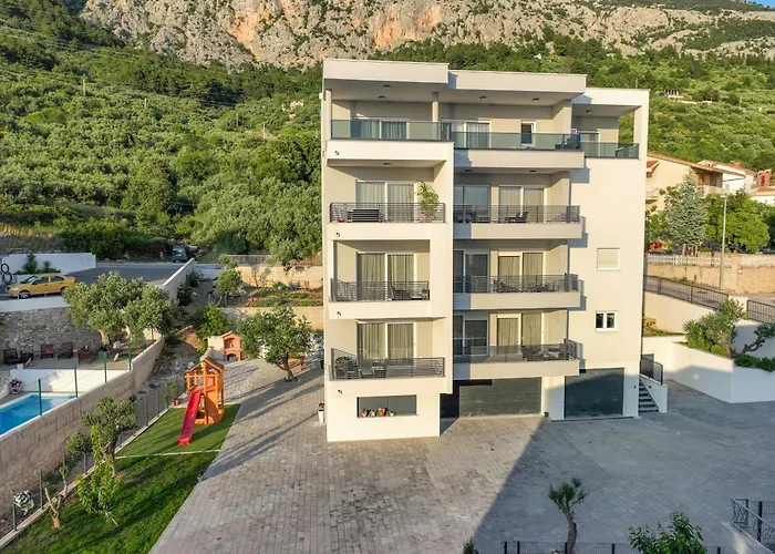 Apartment Ruzmarin J Parking Included